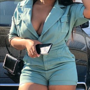 PRETTY LITTLE THING ROMPER